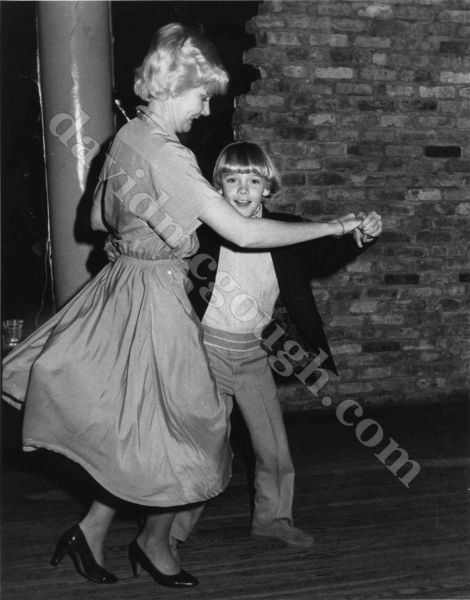 Ricky Schroder and mom 1981  NYC.jpg
